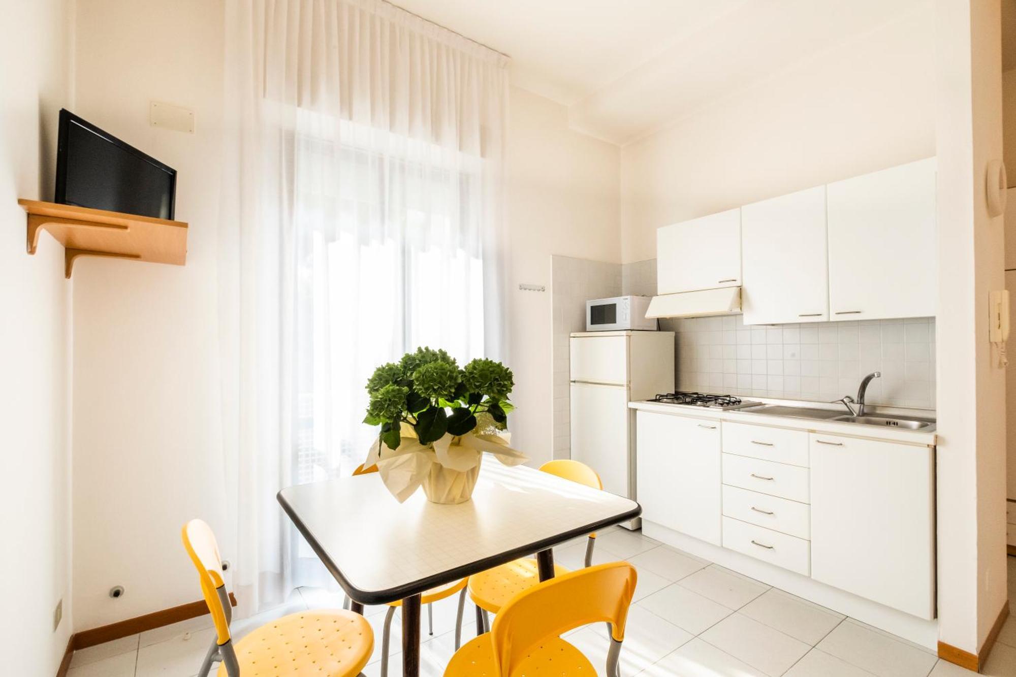 Residence Caterina Каттолика Экстерьер фото